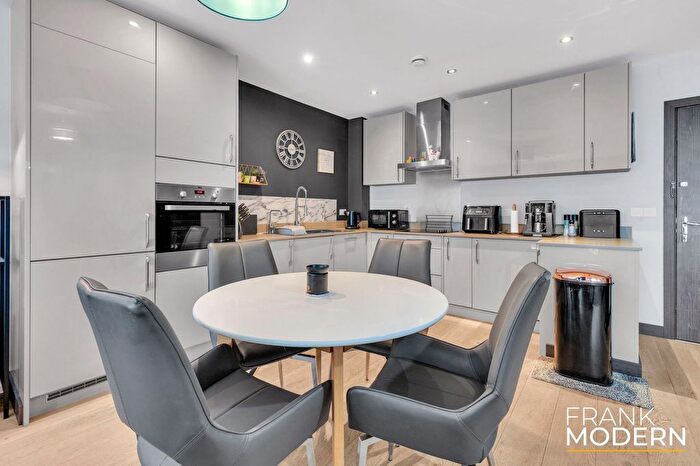 2 Bedroom Flat For Sale In East Station Road, Fletton Quays, PE2