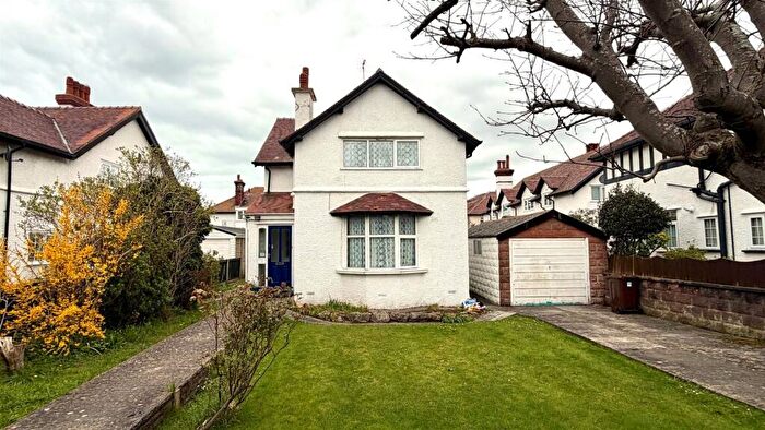 4 Bedroom Detached House For Sale In Morley Road, Craig Y Don, Llandudno, LL30