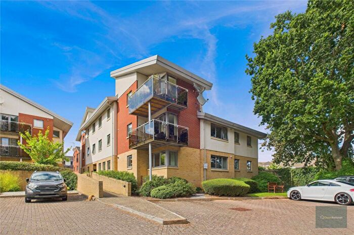 2 Bedroom Apartment To Rent In Acorn Gardens, Plymouth, PL7