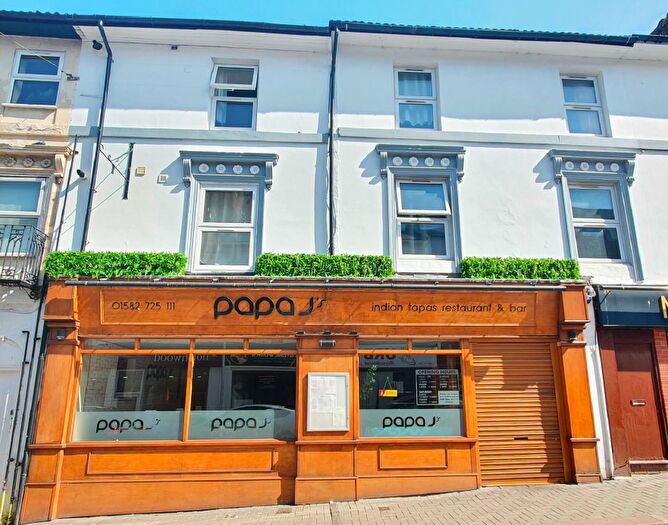 1 Bedroom Detached House To Rent In Wellington Street, Luton, LU1