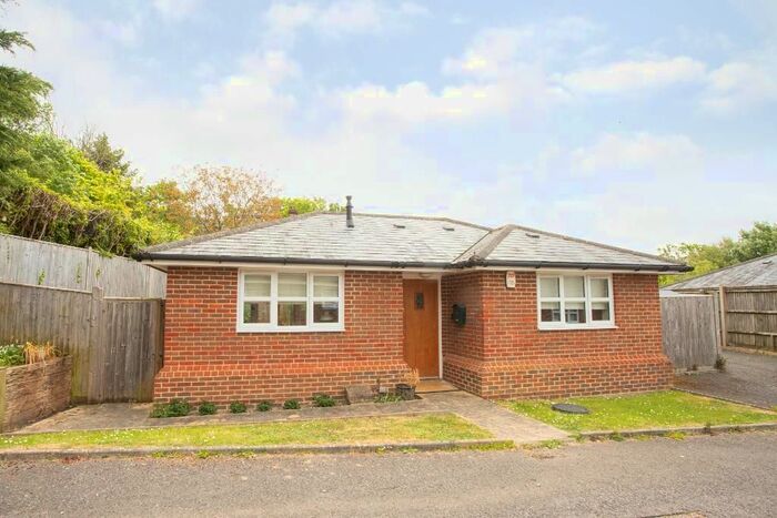 1 Bedroom Detached House To Rent In Lavender Heath Gardens, Heathfield, East Sussex, TN21