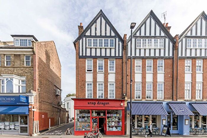 1 Bedroom Flat To Rent In Turnham Green Terrace, Chiswick, W4