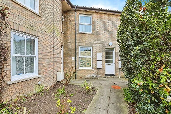 2 Bedroom Flat For Sale In High Street, Cottenham, Cambridge, CB24