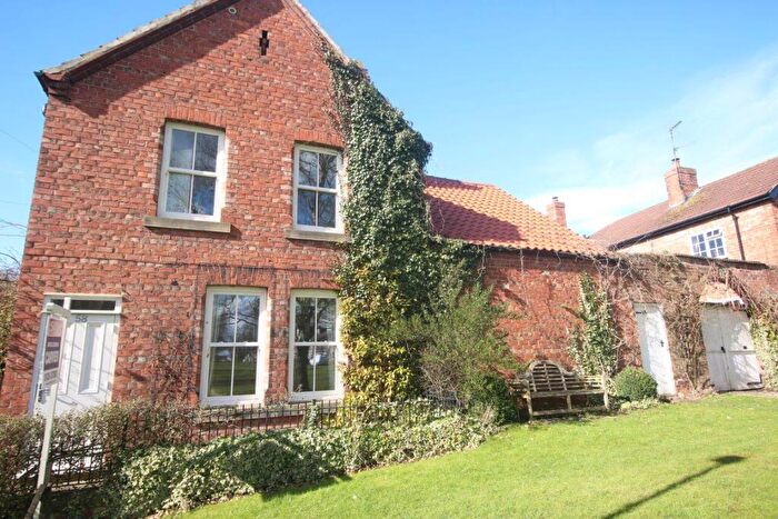 4 Bedroom House To Rent In The Green, Hurworth, DL2