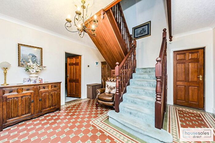 5 Bedroom Detached House For Sale In Smithy Lane Weston, Crewe, CW2