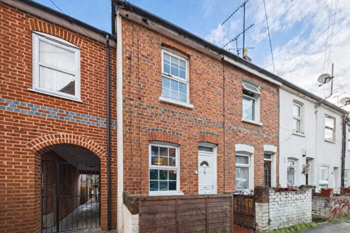 2 Bedroom Terraced House For Sale In Wolseley Street, Reading, Berkshire, RG1