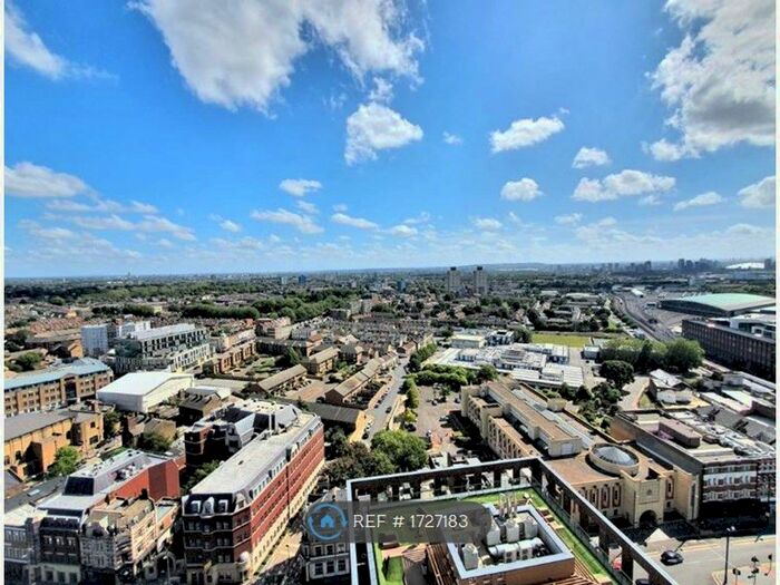 1 Bedroom Flat To Rent In Stratosphere Tower, London, E15