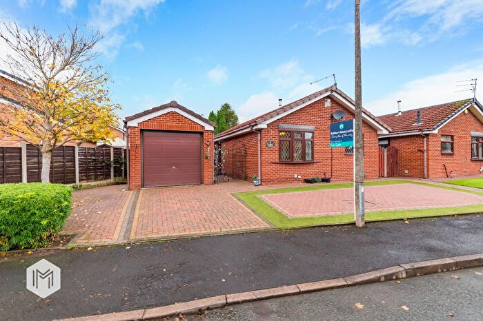 2 Bedroom Bungalow For Sale In Woodhill Fold, Bury, Greater Manchester, BL8