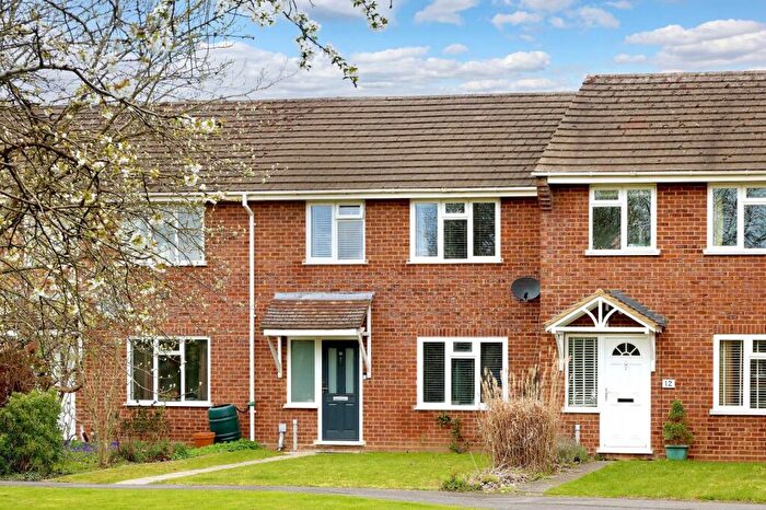 3 Bedroom Terraced House For Sale In Wood Pond Close, Seer Green, Beaconsfield, Buckinghamshire, HP9