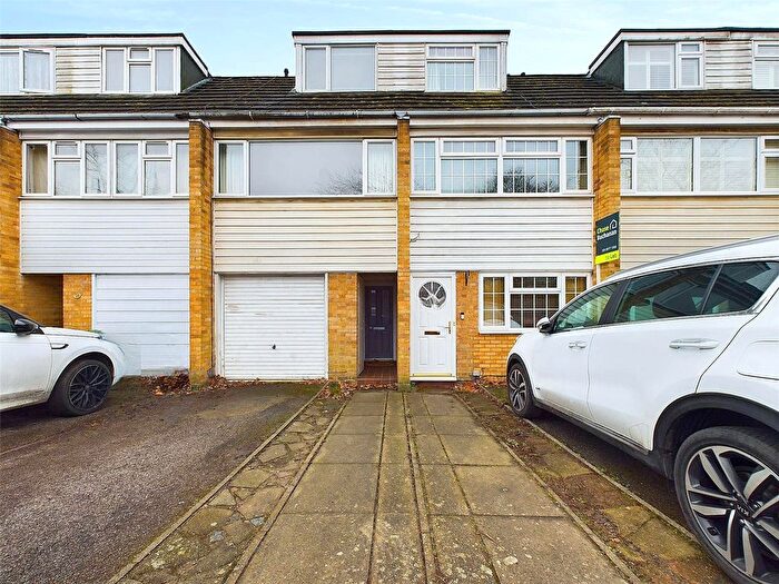 4 Bedroom Terraced House To Rent In North Place, Teddington, TW11