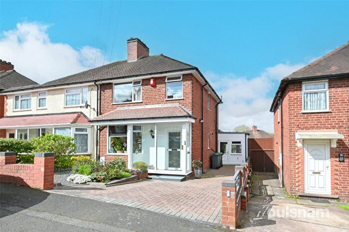 3 Bedroom Semi Detached House For Sale In Trinder Road, Bearwood, West Midlands, B67