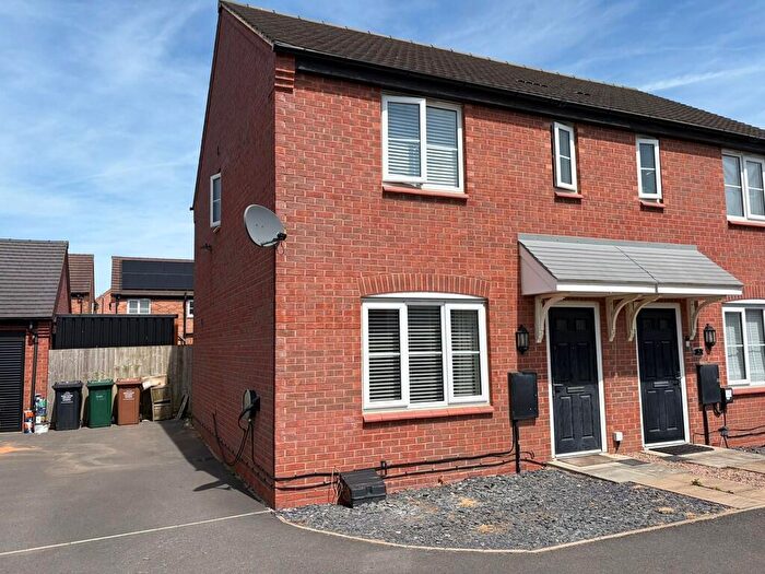 3 Bedroom Semi Detached House For Sale In Askerton Close, Boulton Moor, DE24