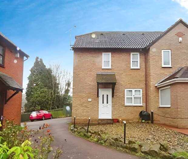 1 Bedroom Semi-Detached House To Rent In Galleon Close, Rochester, ME1