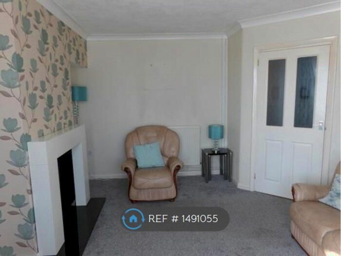 3 Bedroom Terraced House To Rent In Birmingham, Birmingham, B27