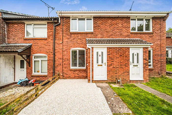 2 Bedroom Terraced House For Sale In Frampton Close, Westlea, Swindon, SN5