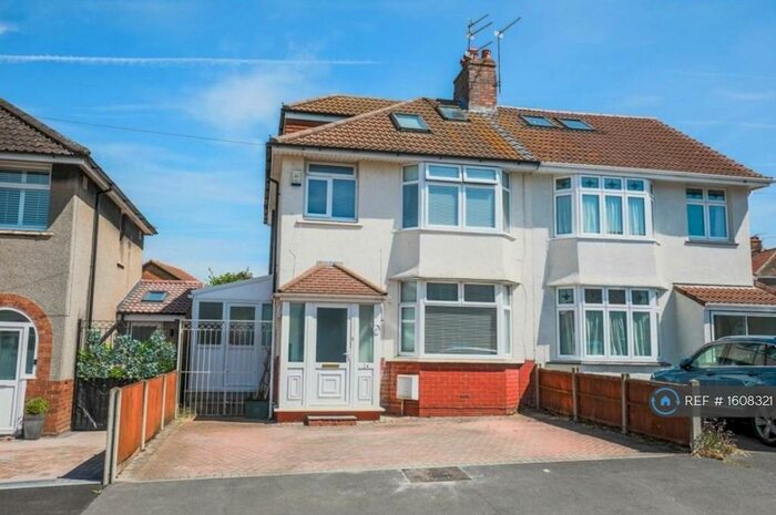 4 Bedroom Semi-Detached House To Rent In Grittleton Road, Bristol, BS7