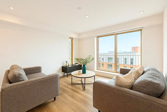 2 Bedroom Apartment To Rent In The Astley Manchester, M1