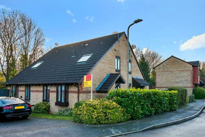 1 Bedroom Terraced House To Rent In Hornbeam Road, Bicester, OX26