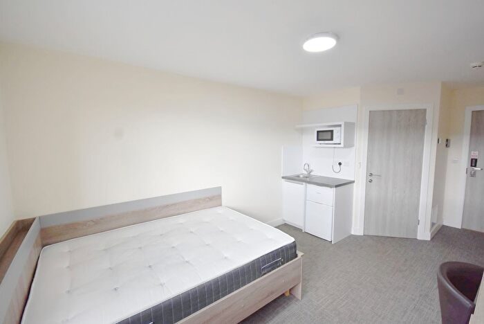 Studio To Rent In Clay Lane, Coventry, CV2