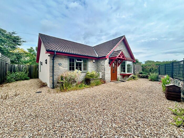 2 Bedroom Detached Bungalow For Sale In Church Lane, Chilton Polden, Bridgwater, TA7