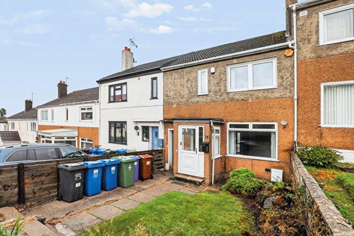 2 Bedroom Terraced House For Sale In Airthrey Avenue, Glasgow, G14