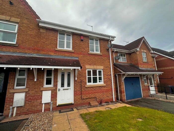3 Bedroom House To Rent In Maple Way, Branston, DE14