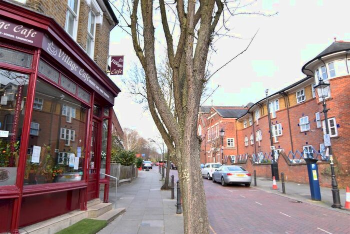 5 Bedroom Flat To Rent In Fareham House, Bessborough Road - Balcony, SW15