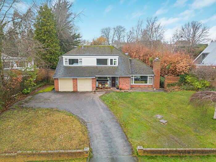 4 Bedroom Detached House For Sale In Silverthorn Drive, Hemel Hempstead, HP3