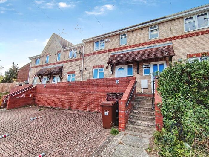 2 Bedroom Terraced House For Sale In Tedder Avenue, Chatham, Kent, ME5