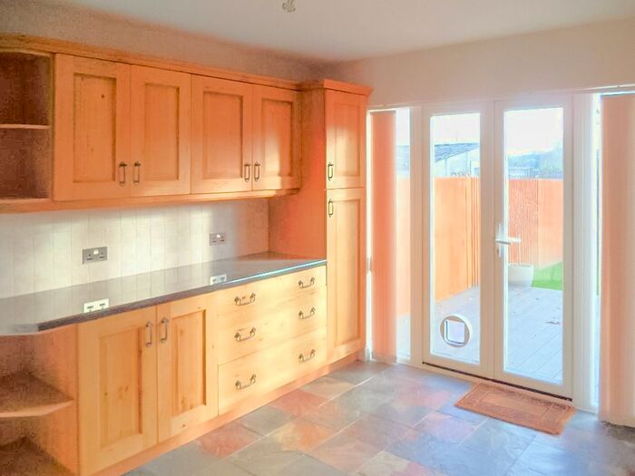 3 Bedroom Terraced House To Rent In Pembury Avenue, Worcester Park, KT4