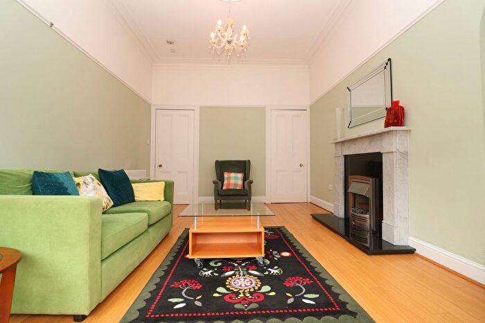 1 Bedroom Flat To Rent In Dudley Drive, Glasgow, G12