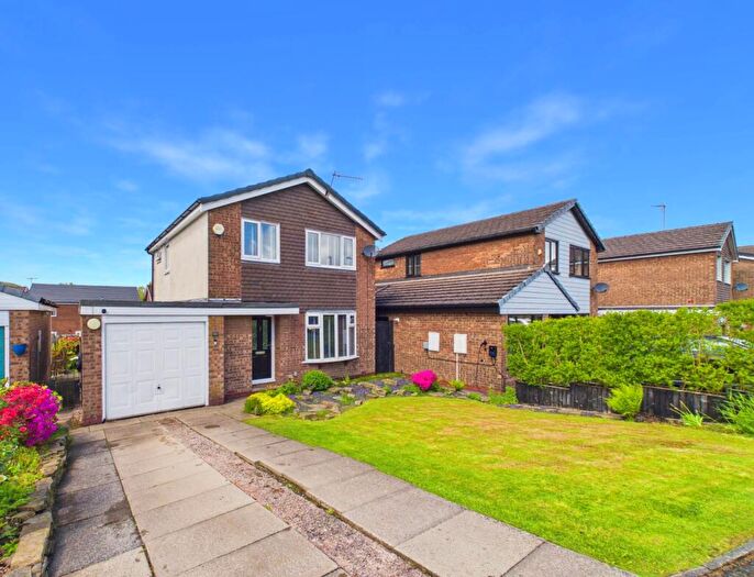 3 Bedroom Detached House For Sale In Mercer Crescent, Helmshore, Rossendale, Lancashire, BB4