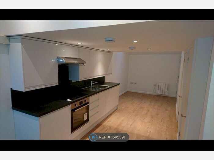 1 Bedroom Terraced House To Rent In Barking Road, London, E13