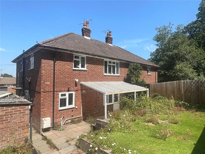 1 Bedroom Flat For Sale In Dennis Way, Liss, Hampshire, GU33