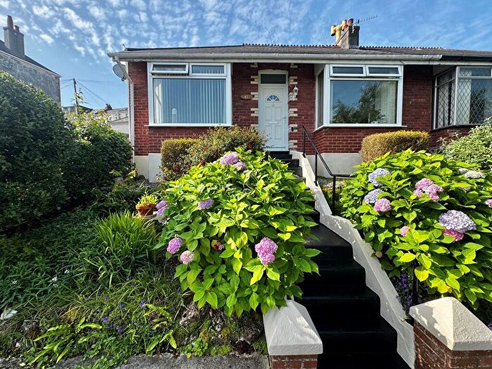 2 Bedroom Semi-Detached Bungalow For Sale In Coleridge Road, Lipson, PL4