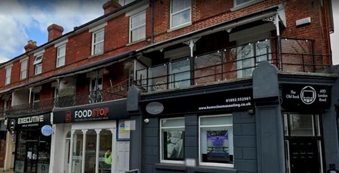 1 Bedroom Flat To Rent In London Road, Southborough, TN4