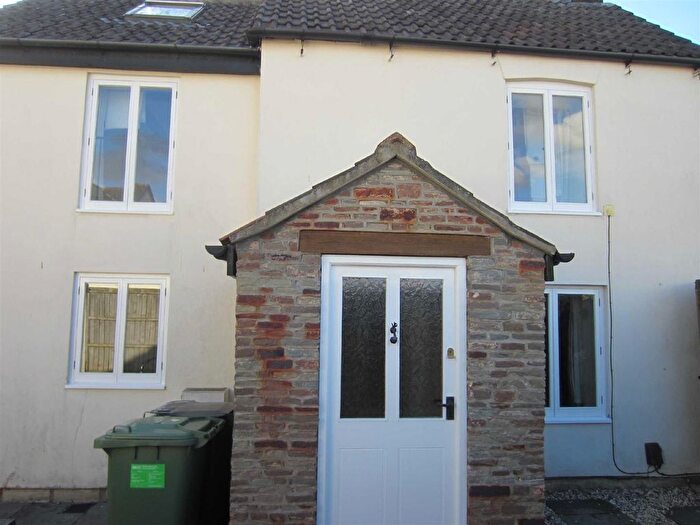 3 Bedroom Cottage To Rent In Woodend Road, Coalpit Heath, Bristol, BS36