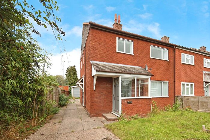 3 Bedroom Semi-Detached House For Sale In Queens Way, Hurley, Warwickshire, CV9