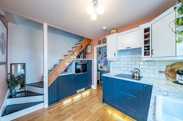 2 Bedroom End Of Terrace House For Sale In Willow Grove, Harrogate, HG1