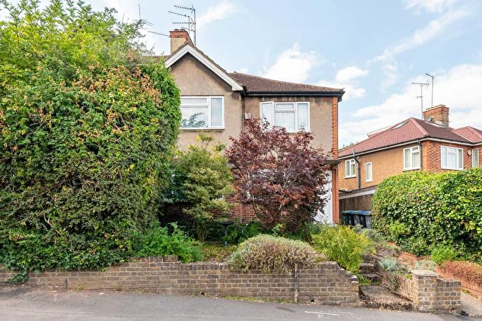 2 Bedroom Flat For Sale In Chambers Lane, Willesden, London, NW10