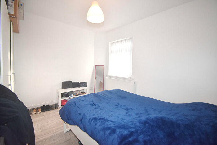2 Bedroom Flat For Sale In Albany Road, Coventry, CV5