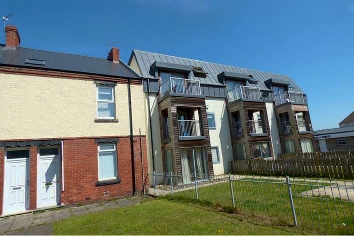 2 Bedroom Flat To Rent In Elliott Street, Newsham, Blyth, Northumberland, NE24