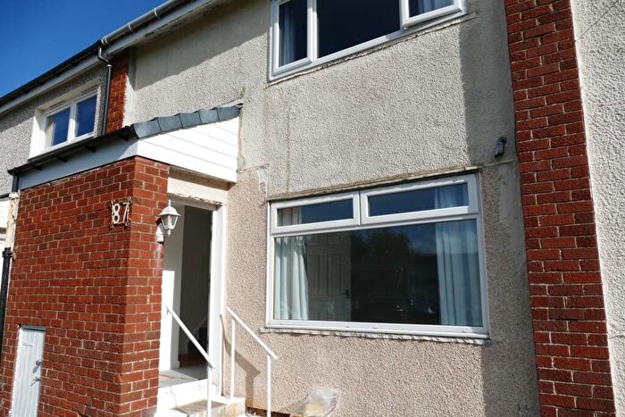 2 Bedroom Terraced House To Rent In Cleese, Nitshill, G53