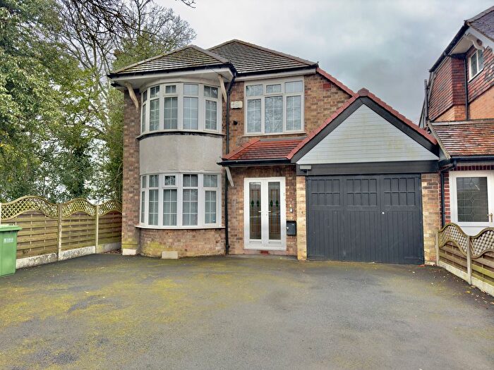 3 Bedroom Detached House To Rent In Blackford Road, Solihull, B90