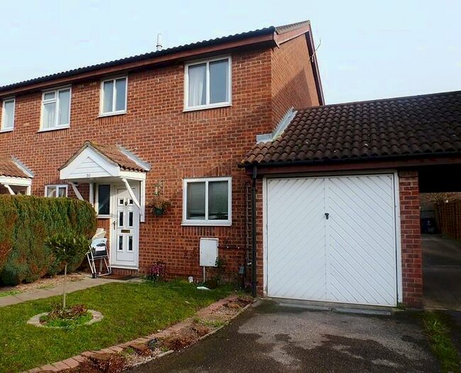 3 Bedroom End Of Terrace House To Rent In Speedwell Close, Cherry Hinton, Cambridge, CB1