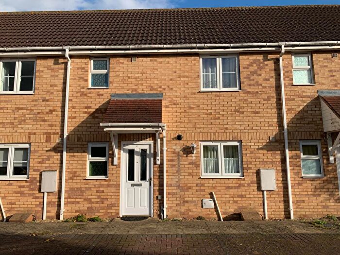 2 Bedroom Terraced House To Rent In Kingfisher Court, Spalding, PE11