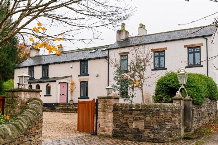 4 Bedroom Detached House For Sale In Holymoor House, Cotton Mill Hill, Holymoorside, Chesterfield, S42