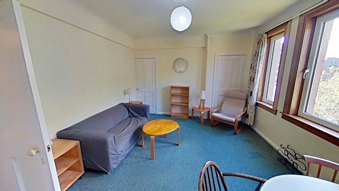 2 Bedroom Flat To Rent In Warriston Road, Edinburgh, EH7