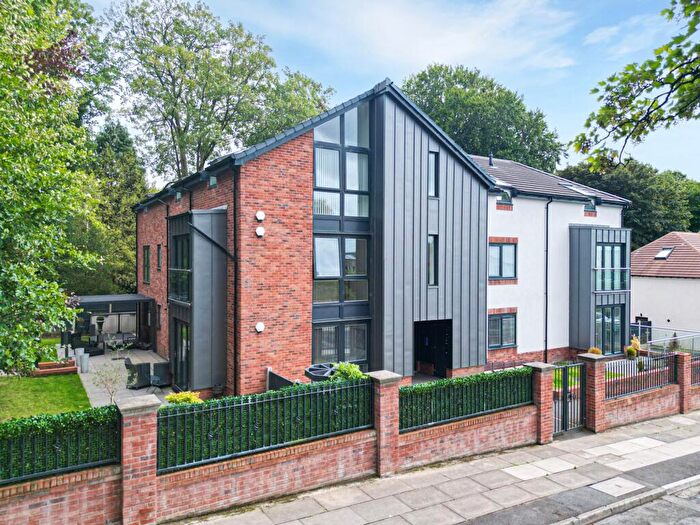 2 Bedroom Apartment For Sale In Moorcroft Road, Liverpool, L18