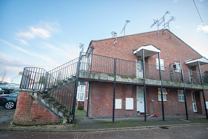 1 Bedroom Flat To Rent In Beech Close, Kingston Upon Hull, HU3